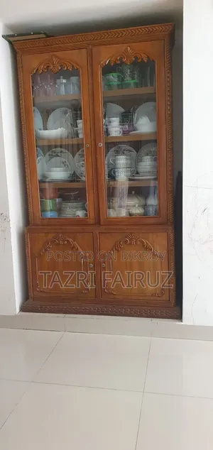 শোকেস কেবিন