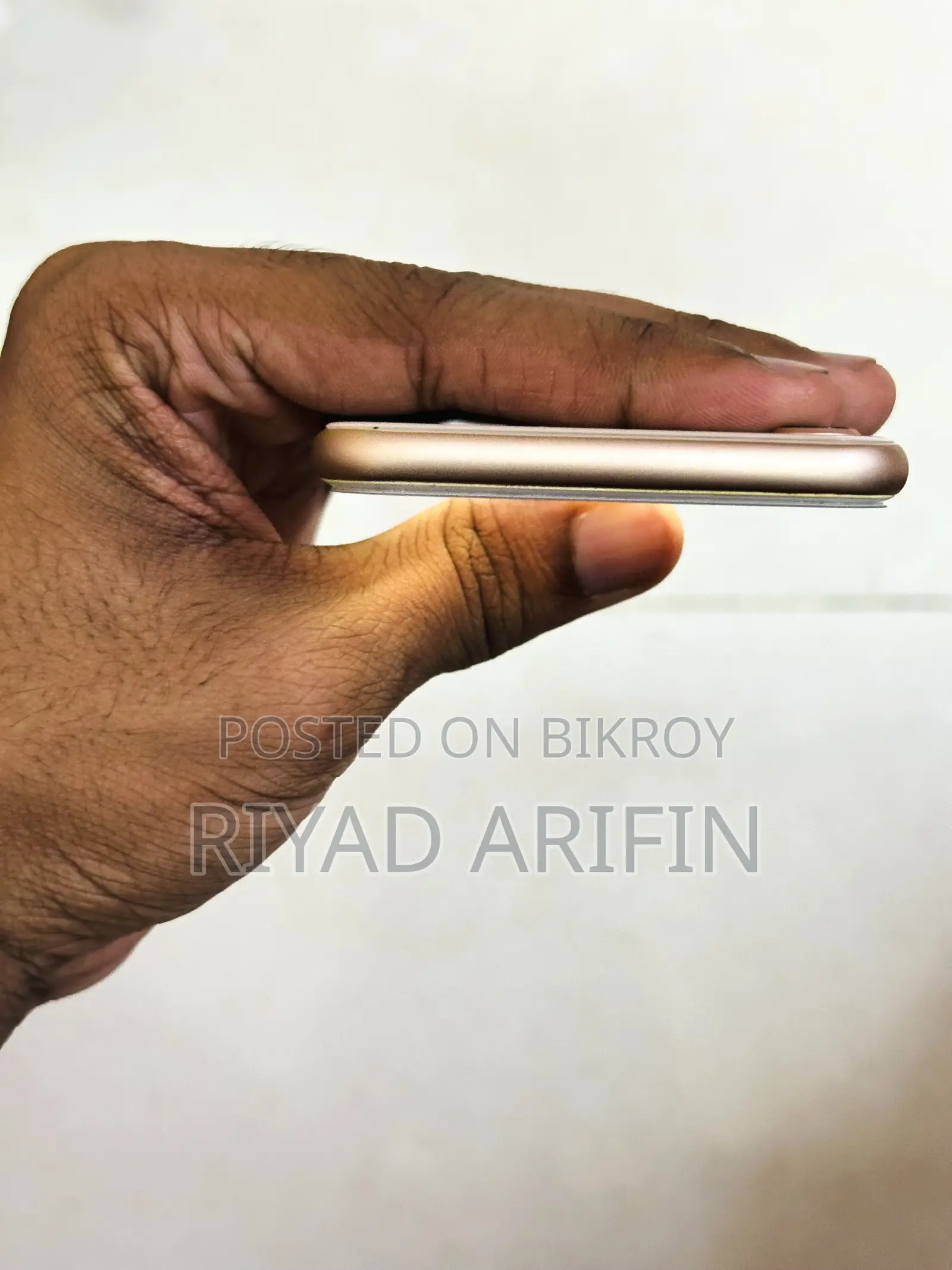 Apple iPhone 8 64 GB Gold