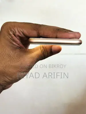 Apple iPhone 8 64 GB Gold