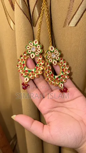 Premium Kundon Earring With Box