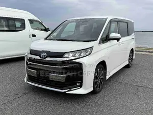 Toyota Noah 2022 Pearl