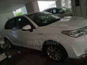 Toyota Axio 2015 White