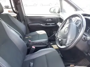 Toyota Noah 2020 Pearl