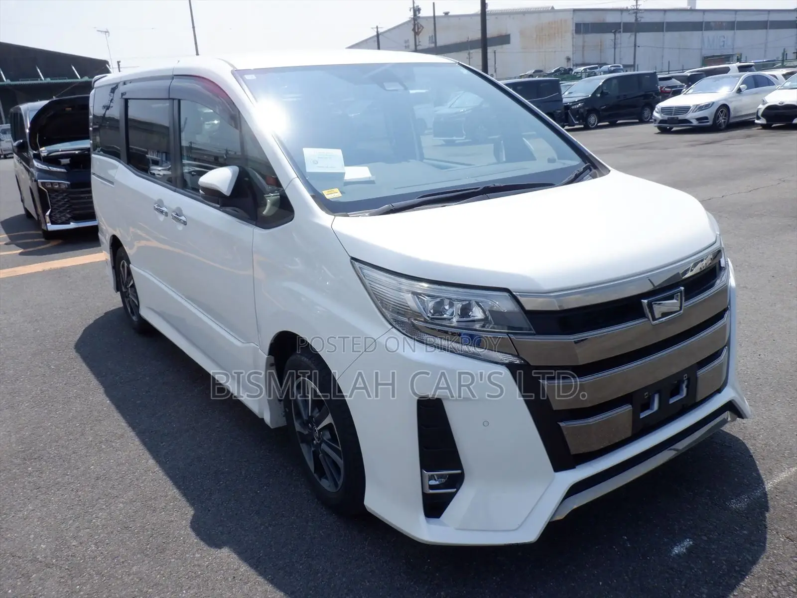 Toyota Noah 2020 Pearl