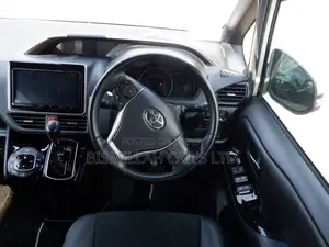 Toyota Noah 2020 Pearl