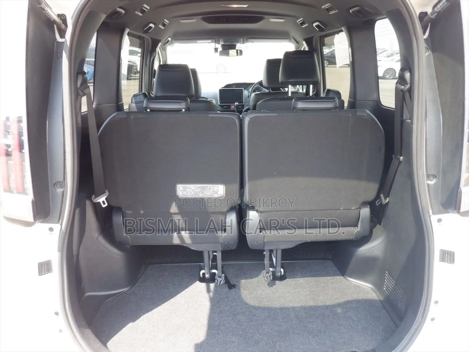 Toyota Noah 2020 Pearl