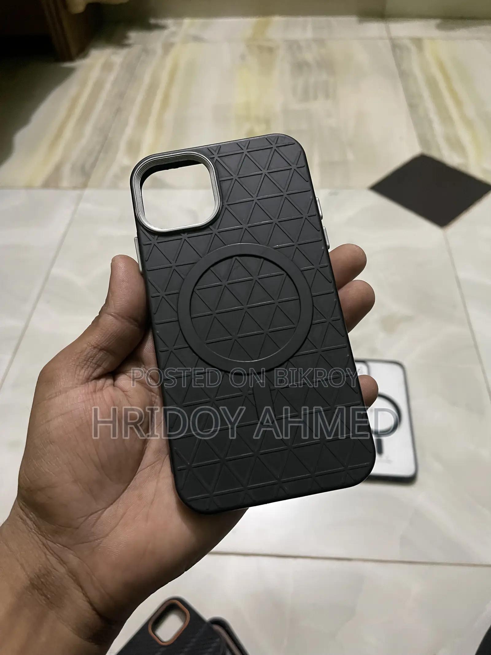iPhone 11 Cover
