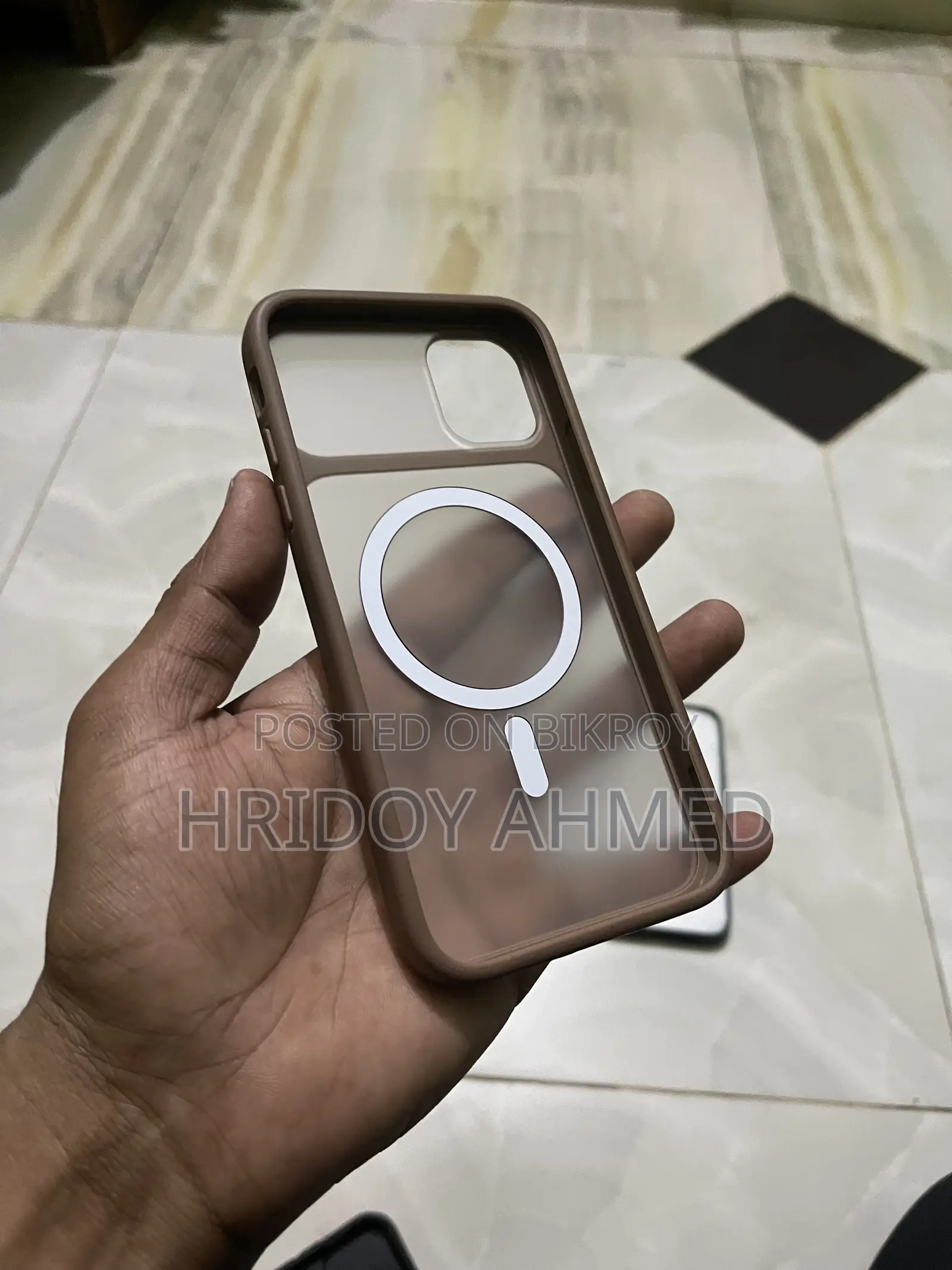 iPhone 11 Cover