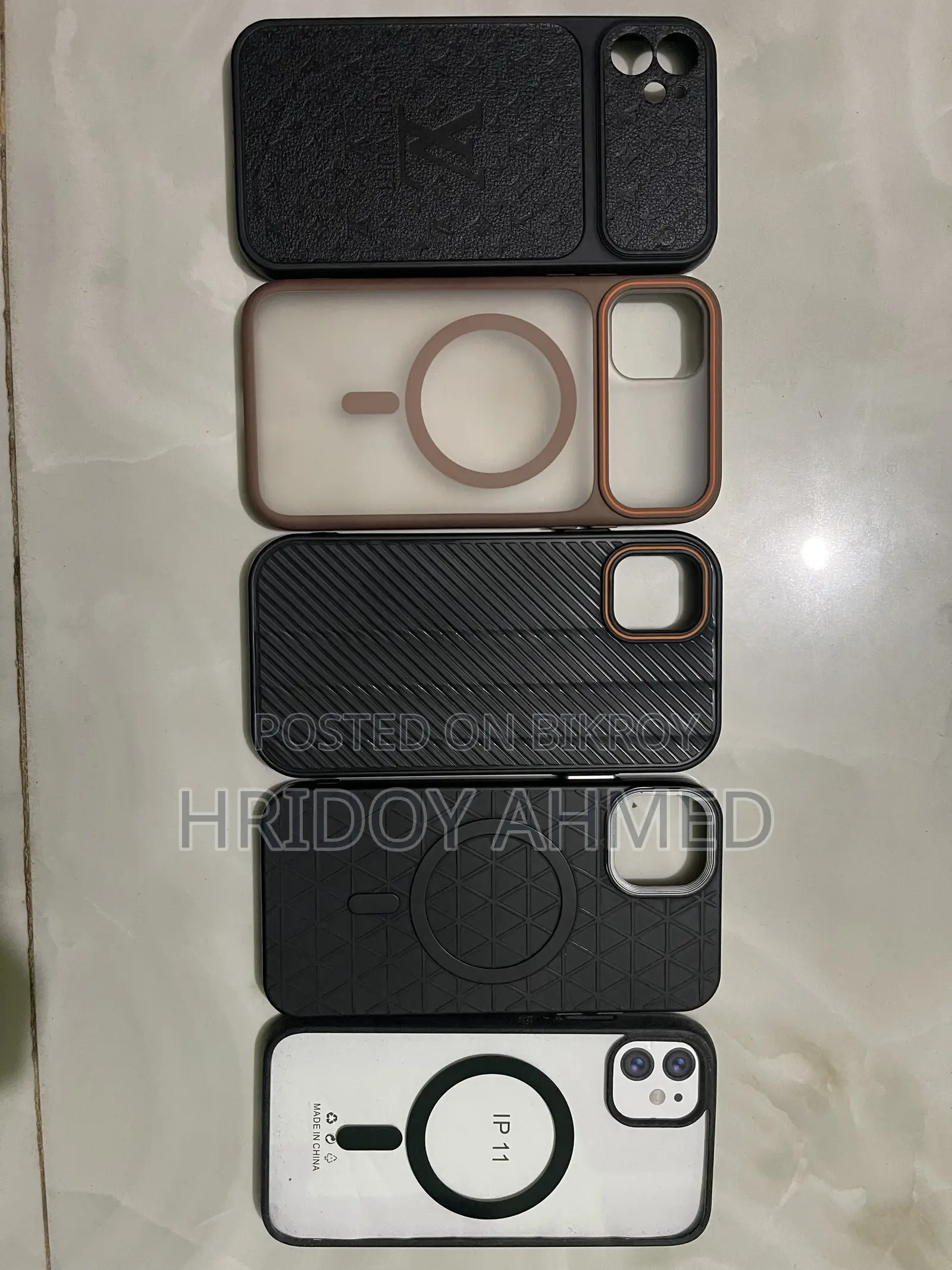 iPhone 11 Cover