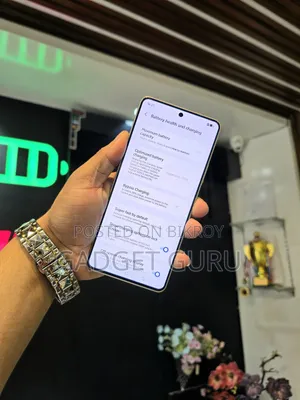 iQOO 256 GB