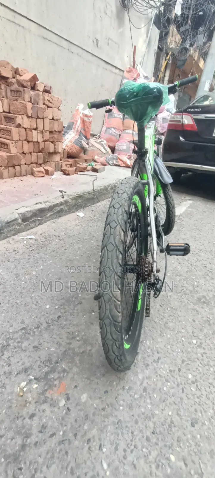 সাইকেল নতুন অবস্থায় আছে কোন সমস্যা নেই