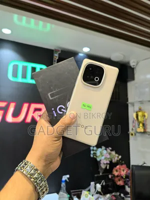 iQOO 256 GB