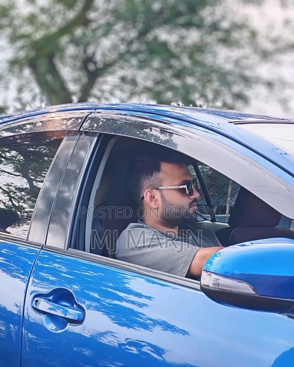 Toyota Aqua 2012 Blue