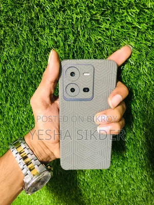 Vivo V25e 128 GB Gray