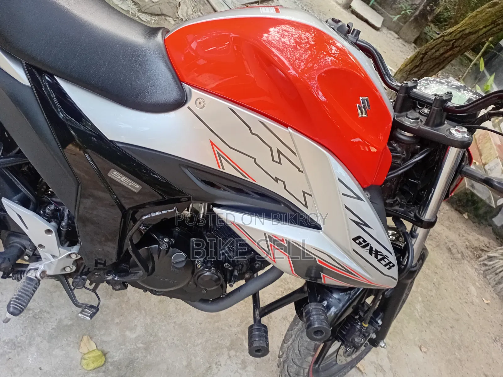 Suzuki Gixxer 2024 Orange