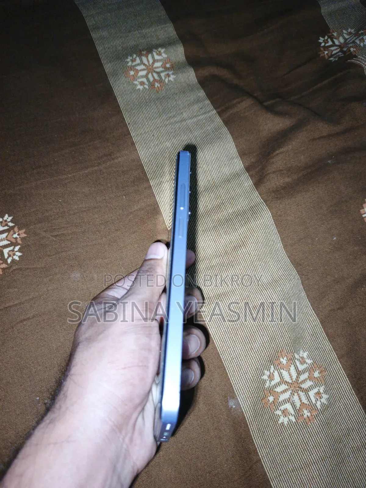 রিয়েলমি 128 জিবি
