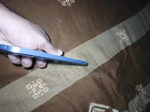 রিয়েলমি 128 জিবি
