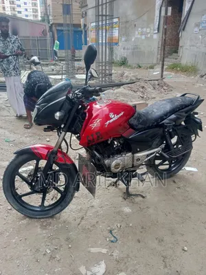 বাজাজ পালসার ১৫০ ২০১৪ রেড