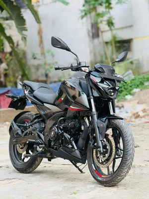 বাজাজ পালসার এন১৬০ ২০২৩ কালো