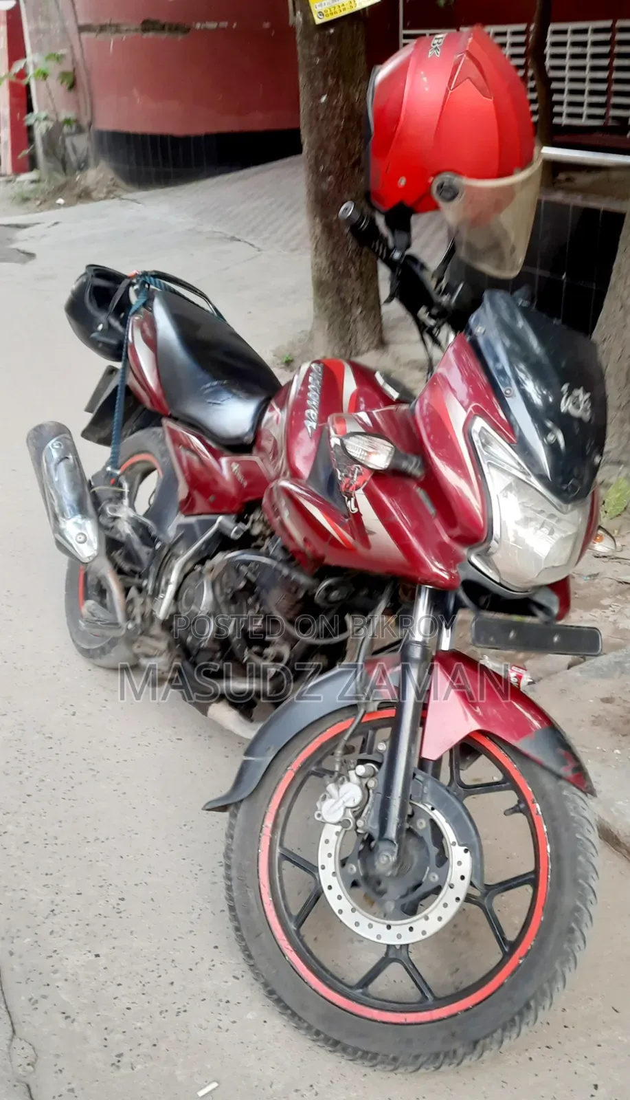বাজাজ ডিসকভার ১৫০এফ ২০১৬ রেড