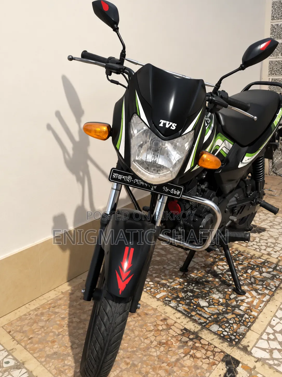 টিভিএস মেট্রো ২০১৮ কালো