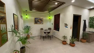 বসুন্ধরায় ৩টি শোবার ঘরের সাজানো অ্যাপার্টমেন্ট ভাড়ার জন্য