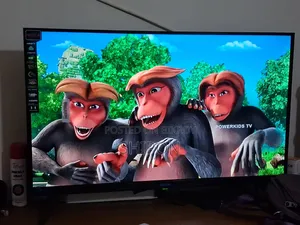 Nova 32" Voice Control TV