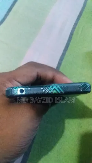 মোটরোহলা মোটো জি২৪ ১২৮ জিবি