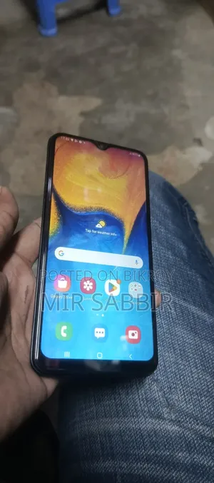 স্যামসাং গ্যালাক্সি এ২০ ৩২ জিবি ব্ল্যাক