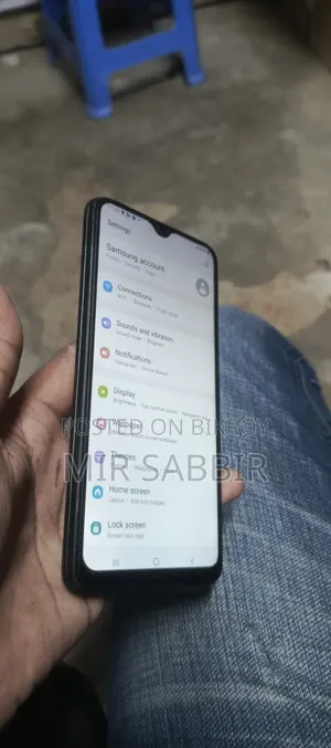 স্যামসাং গ্যালাক্সি এ২০ ৩২ জিবি ব্ল্যাক