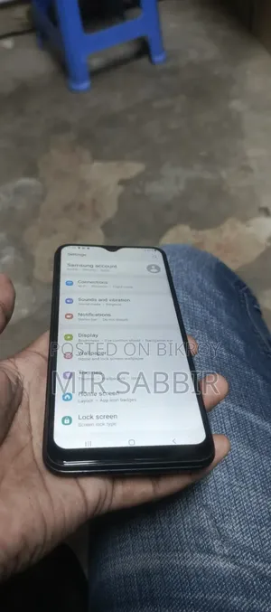 স্যামসাং গ্যালাক্সি এ২০ ৩২ জিবি ব্ল্যাক