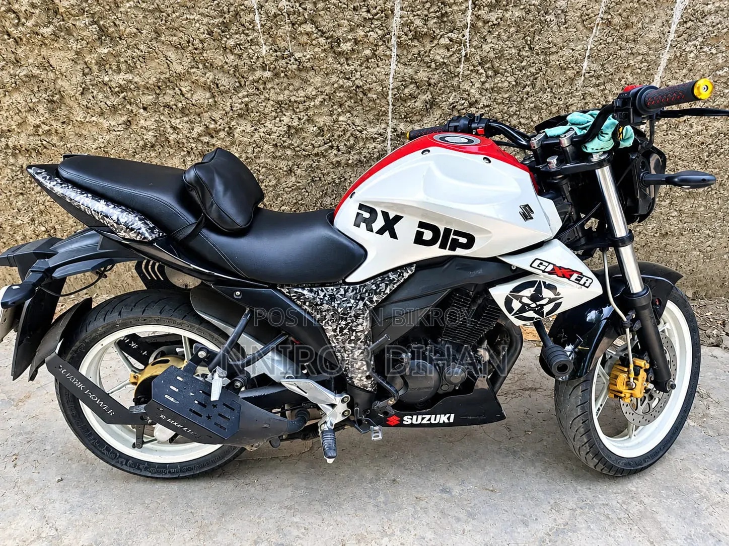 Suzuki Gixxer 2016 White