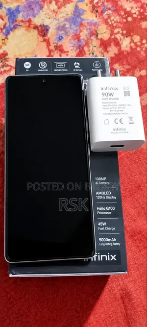 ইনফিনিক্স নোট ৫০ প্রো ৪জি ২৫৬ জিবি সাদা
