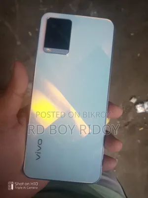 Vivo Y21 64 GB Red