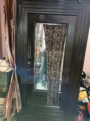 কাপবোর্ড আলমারি