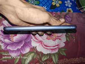 রিয়েলমি সি ১৫ কোয়ালকম এডিশন চৌষ্টি জিবি সিলভার