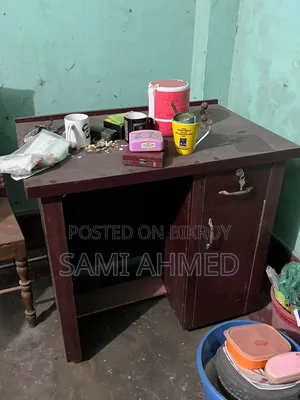 Used Reading Table for Sale