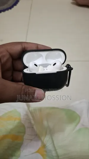 Apple AirPods Pro..