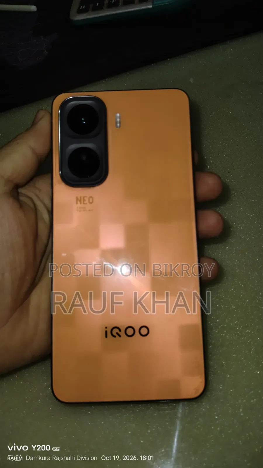 iQOO Neo11 256 GB Orange