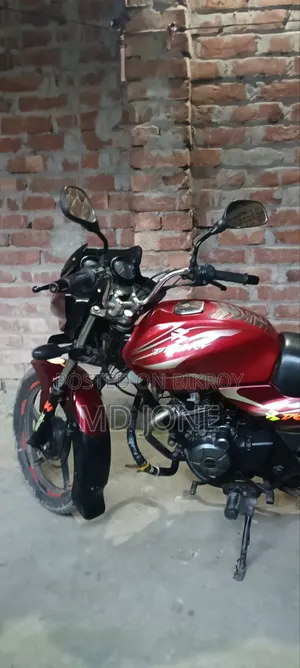 Bajaj Discover 100 2012 Red