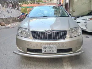 টয়োটা করোল্লা ২০০৪ বেইজ