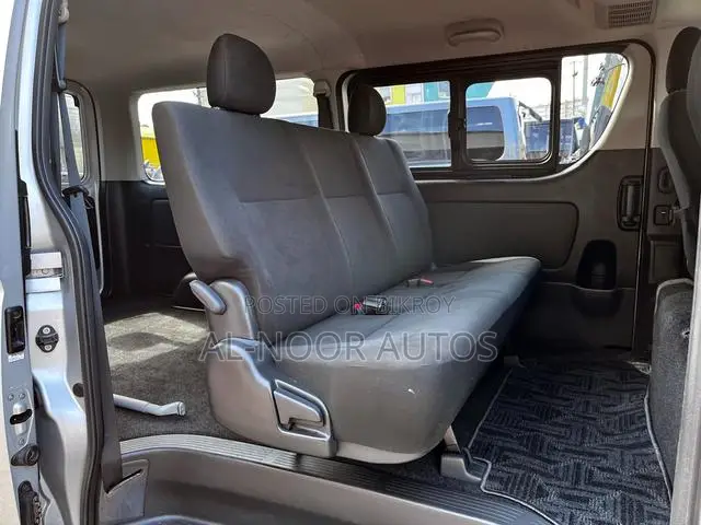 Toyota HiAce 2021 Silver