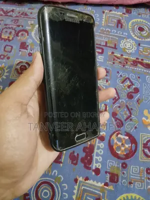 Samsung Galaxy S6 Edge 64 GB Black