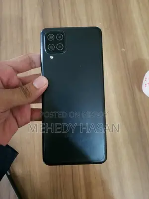 স্যামসাং গ্যালাক্সি এ১২ (ভারত) ৬৪ জিবি ব্ল্যাক
