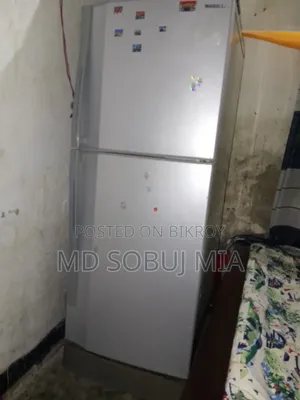 জরুরী তোশিবা ডাবল ডোর ফ্রিজ বিক্রি হবে