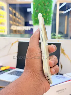 গুগল পিক্সেল ৭ ১২৮ জিবি