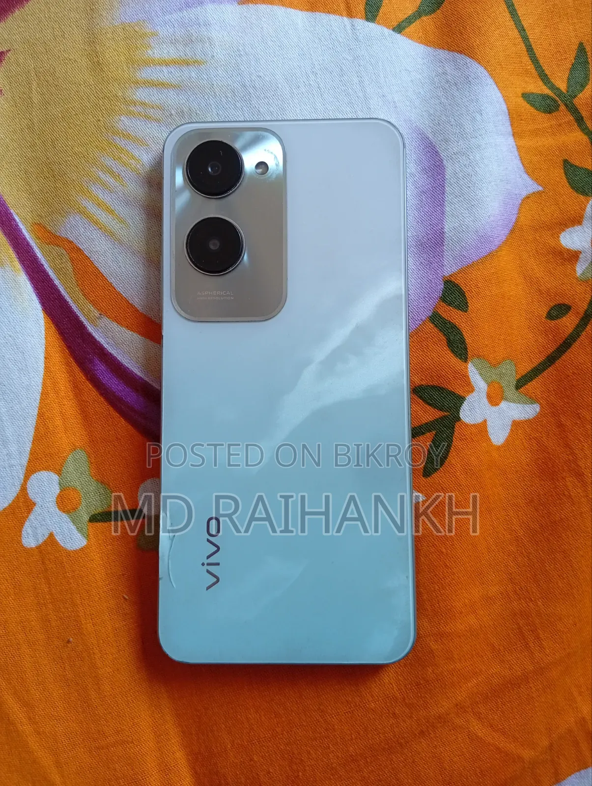 Vivo Y18 128 GB White