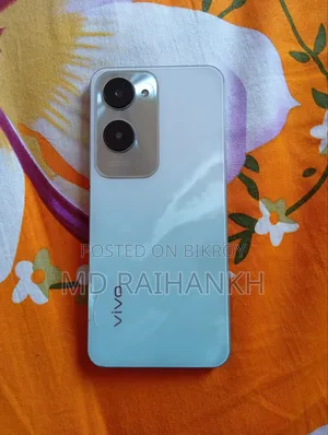 Vivo Y18 128 GB White