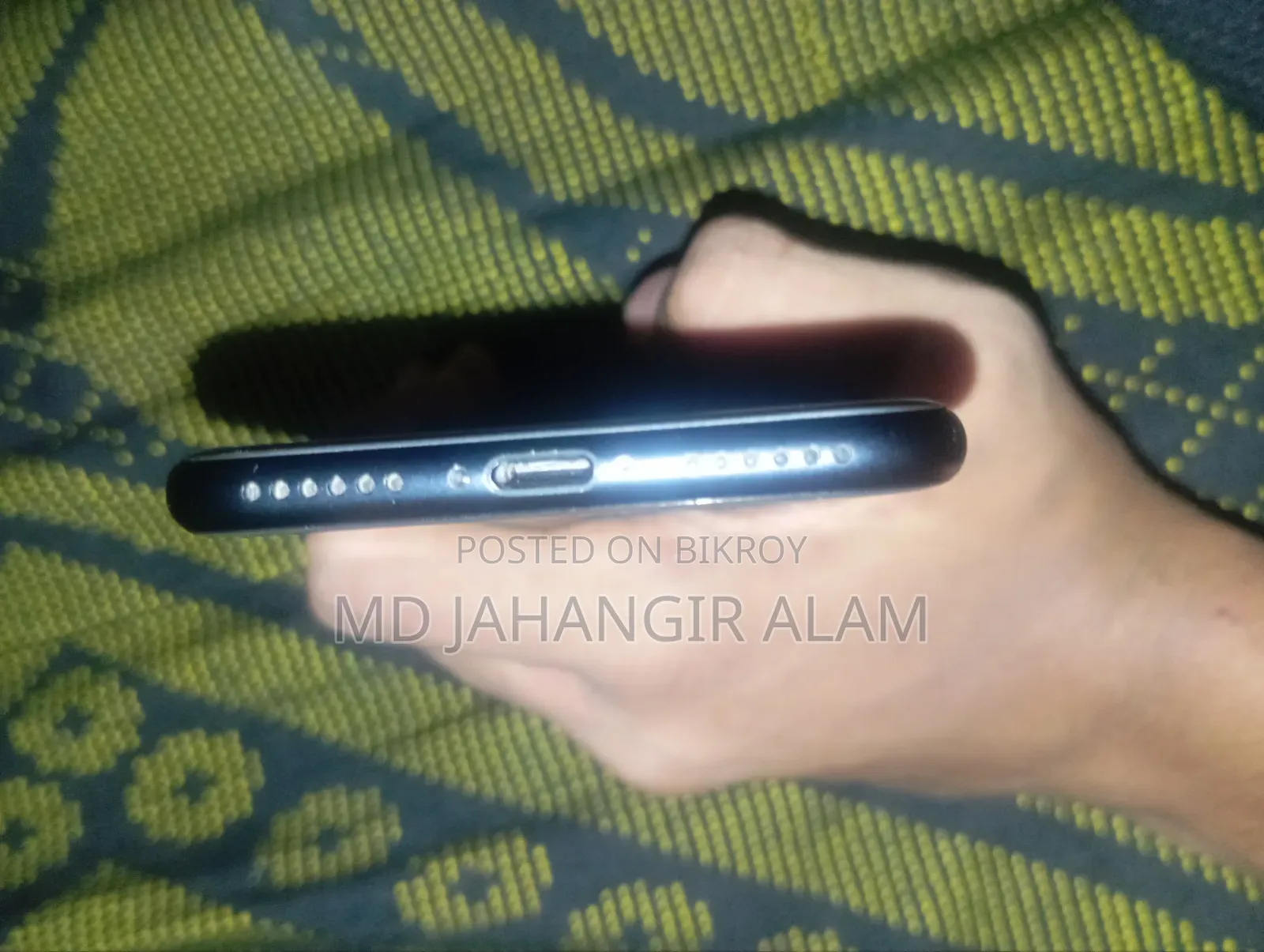 Apple iPhone SE (2022) 64 GB Black