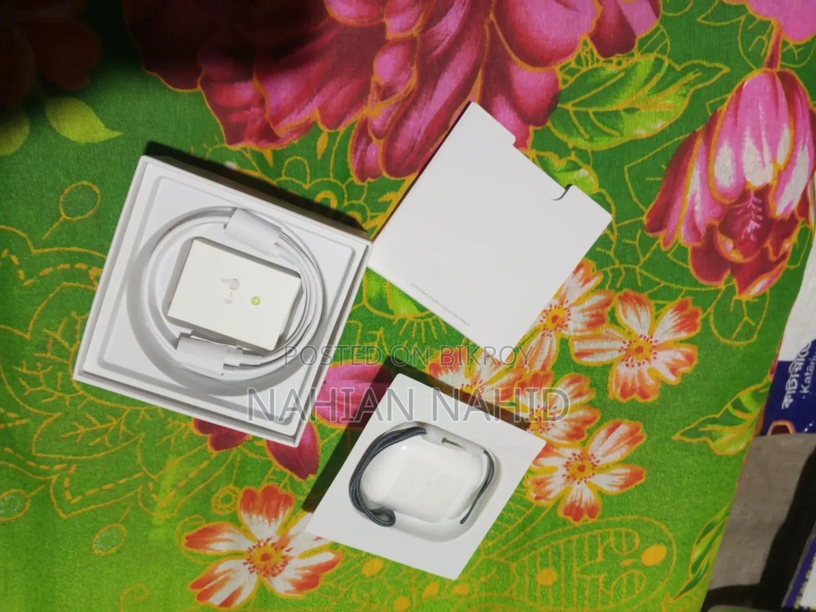 AirPods Pro (2nd Generation)
Made in Dubai